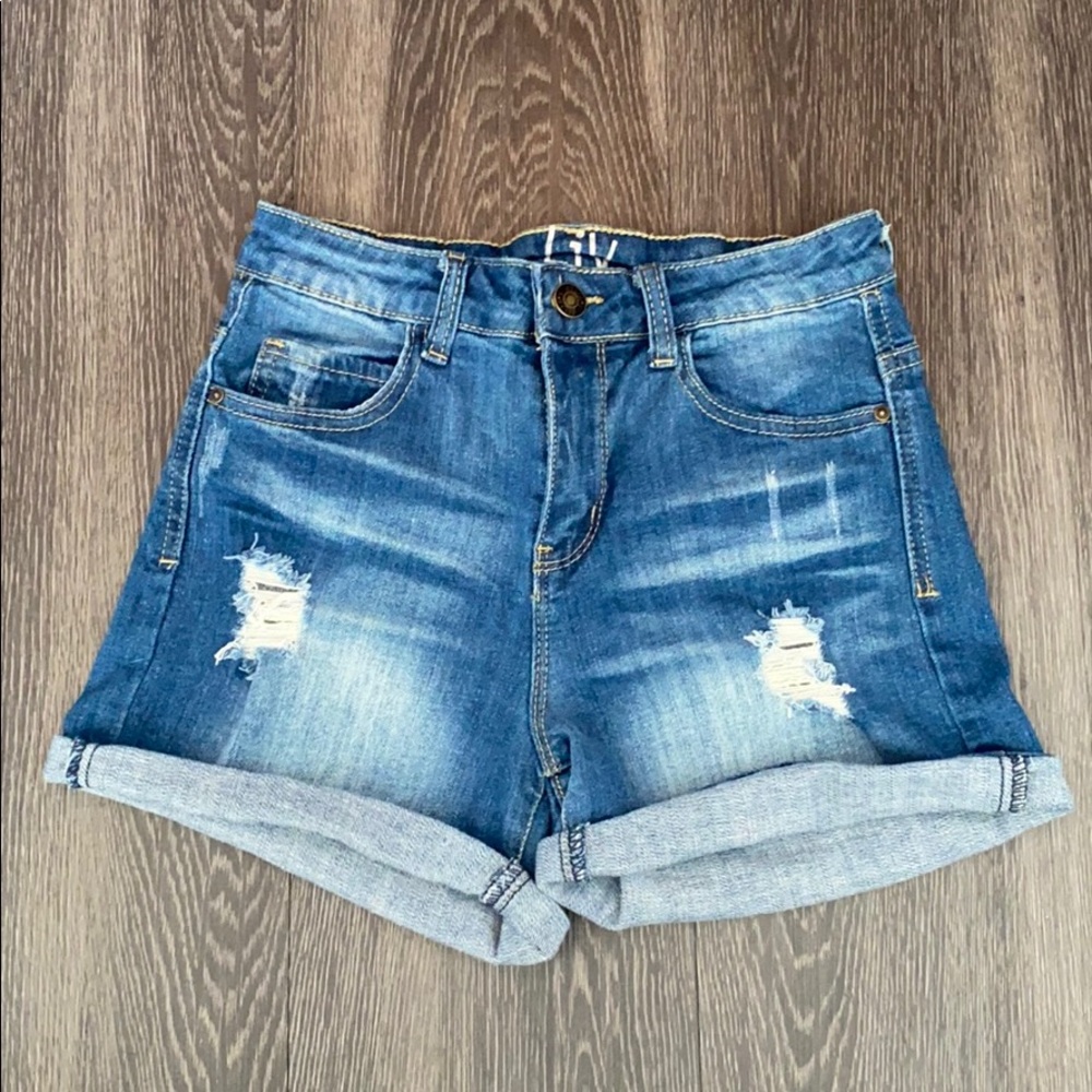 Jean shorts!